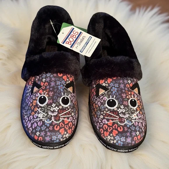 Bobs from Skechers NWT Size 10 Super Cute Faux Fur Cat Face Slippers (SH054) - Picture 1 of 9